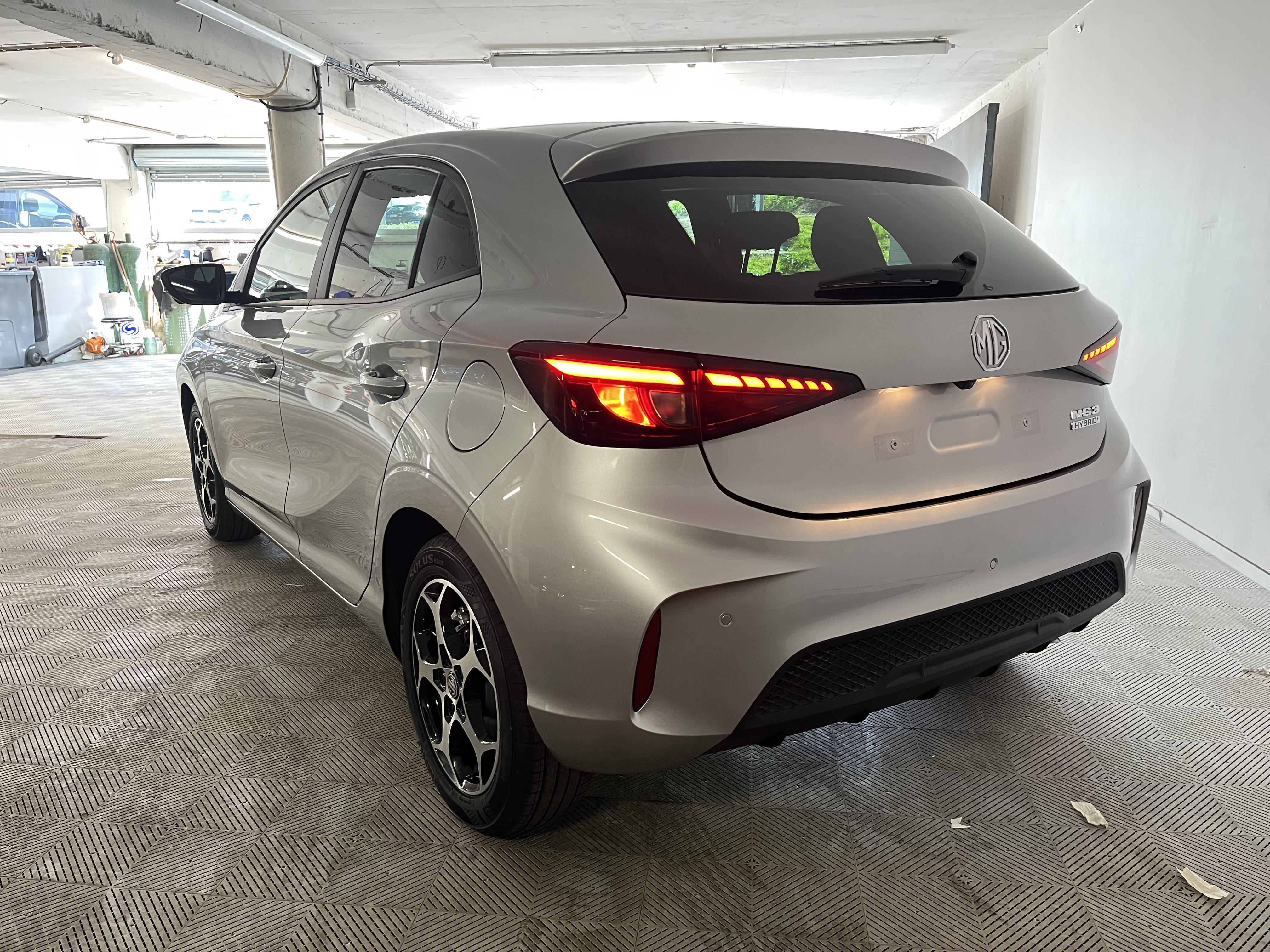 MG3 1.5 L Hybrid+ 195 ch