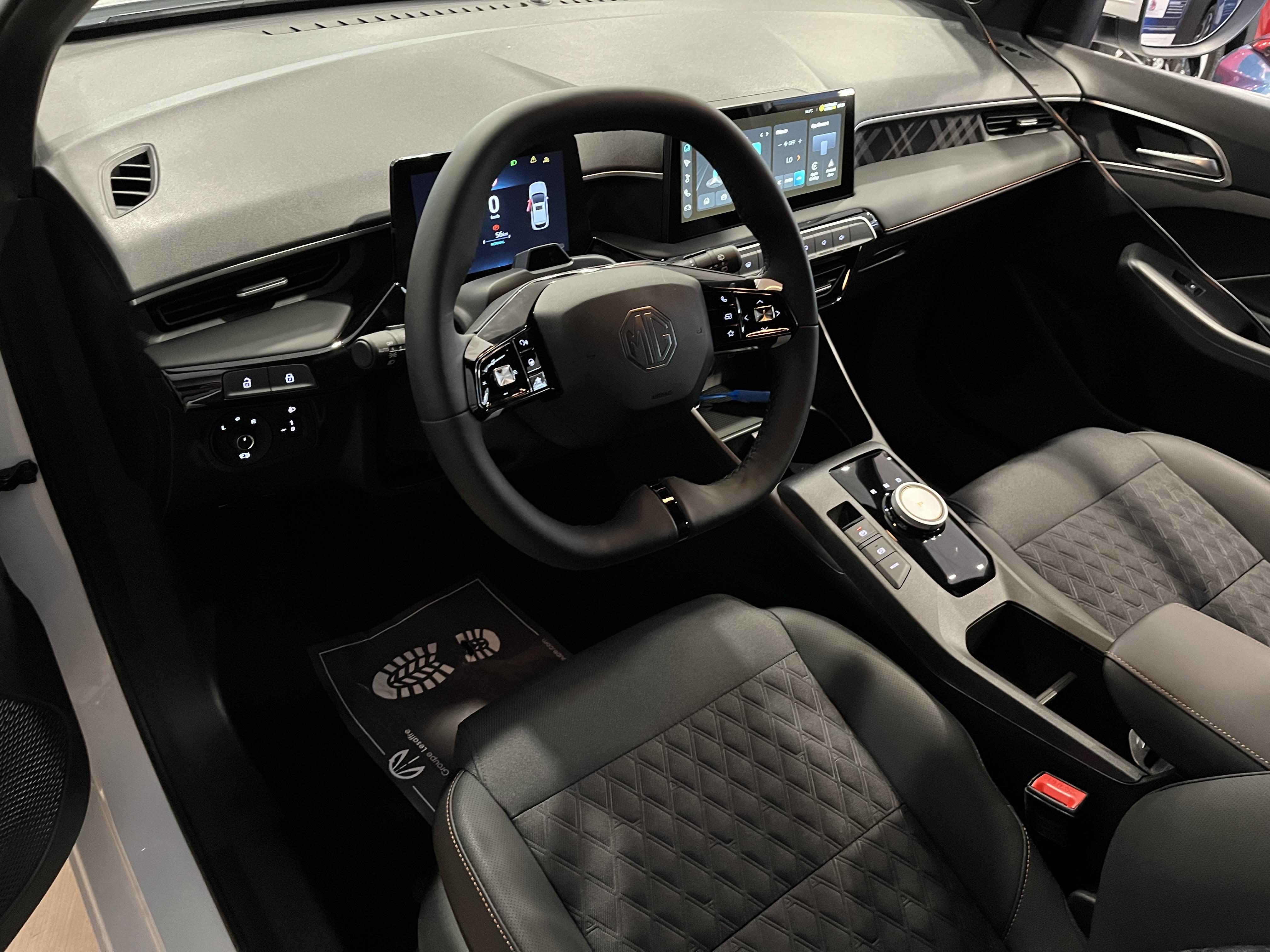 MG3 1.5 L Hybrid+ 195 ch