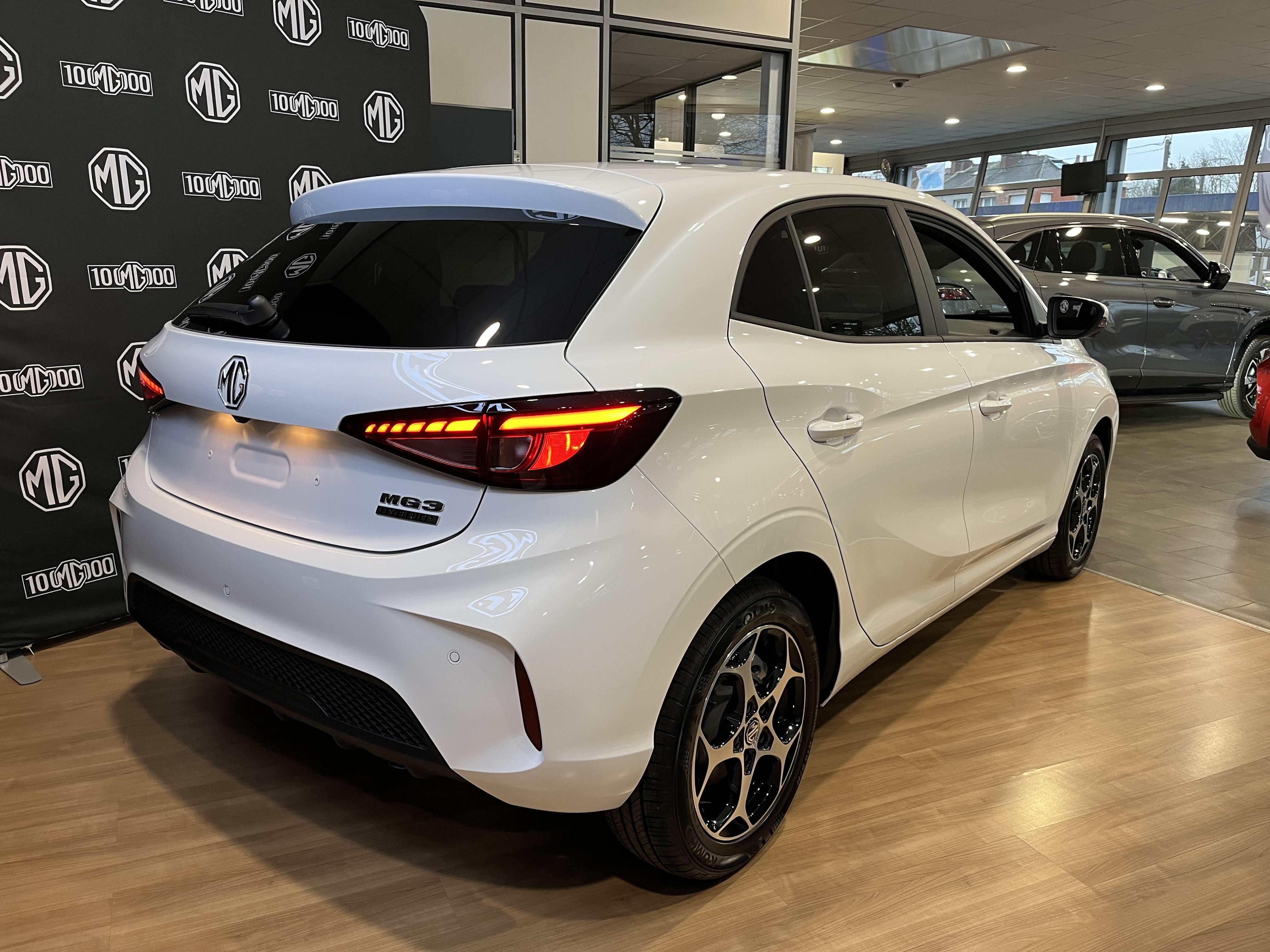 MG3 1.5 L Hybrid+ 195 ch