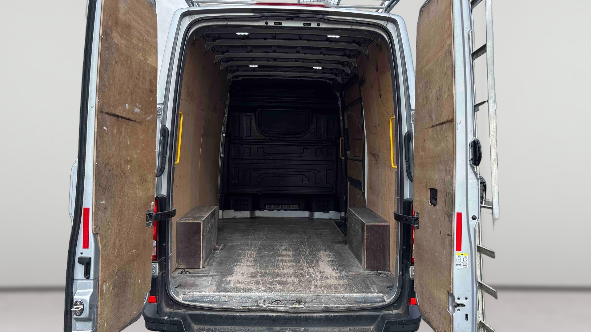 CRAFTER VAN 35 L3H3 2.0 TDI 140 CH