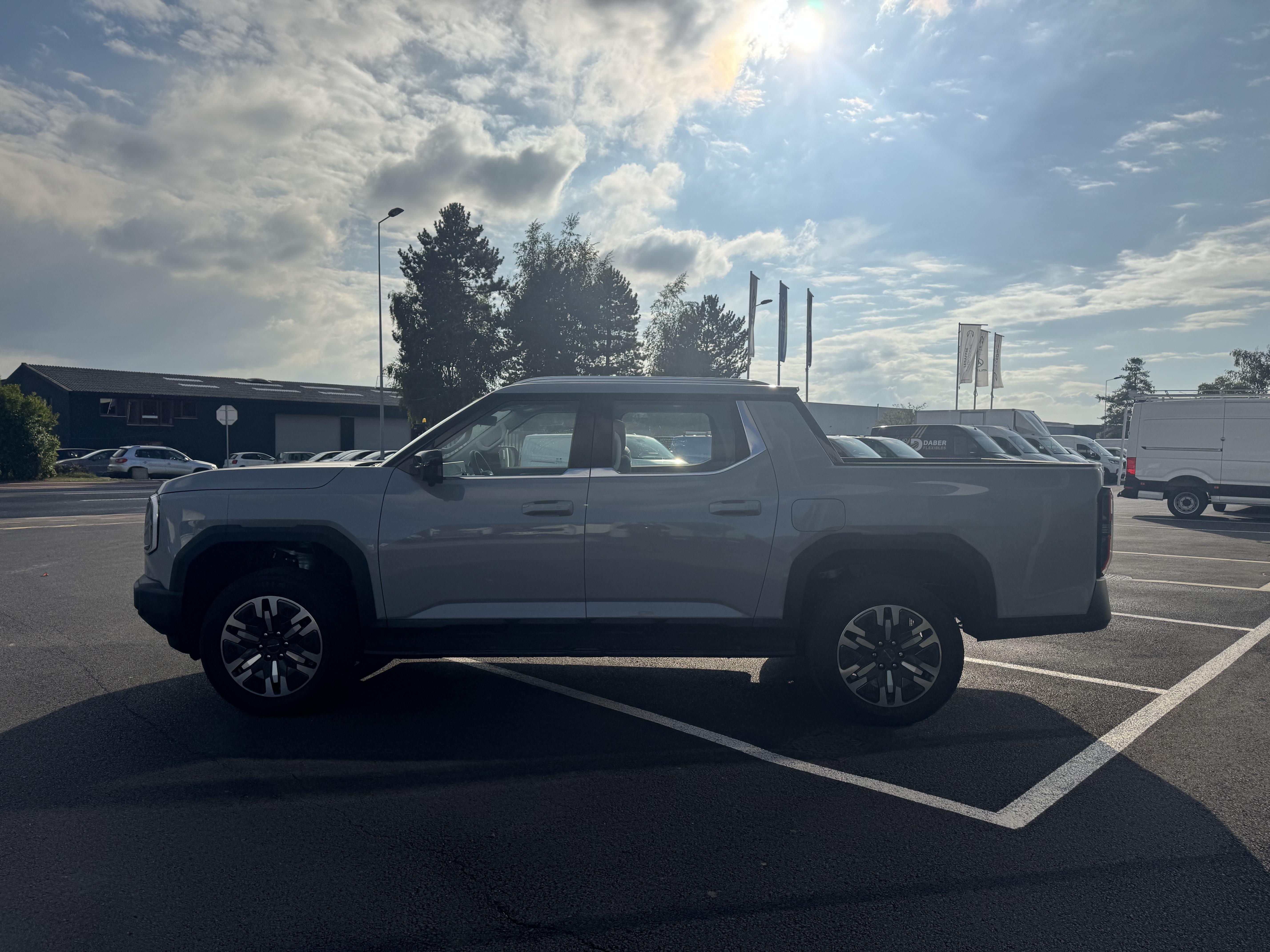 E-TERRON9 PICK-UP 4X4 102 KWH