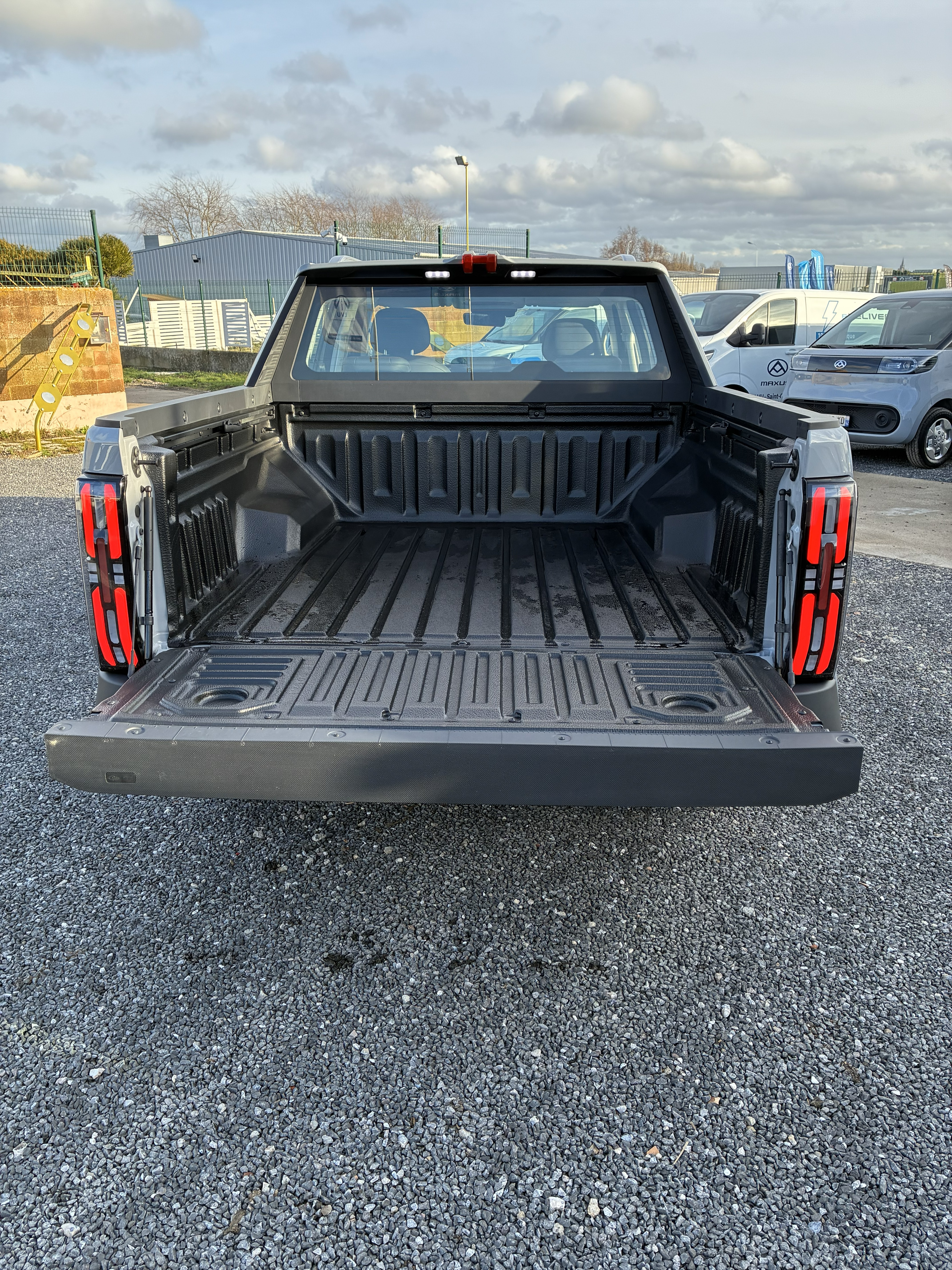 E-TERRON9 PICK-UP 4X4 102 KWH