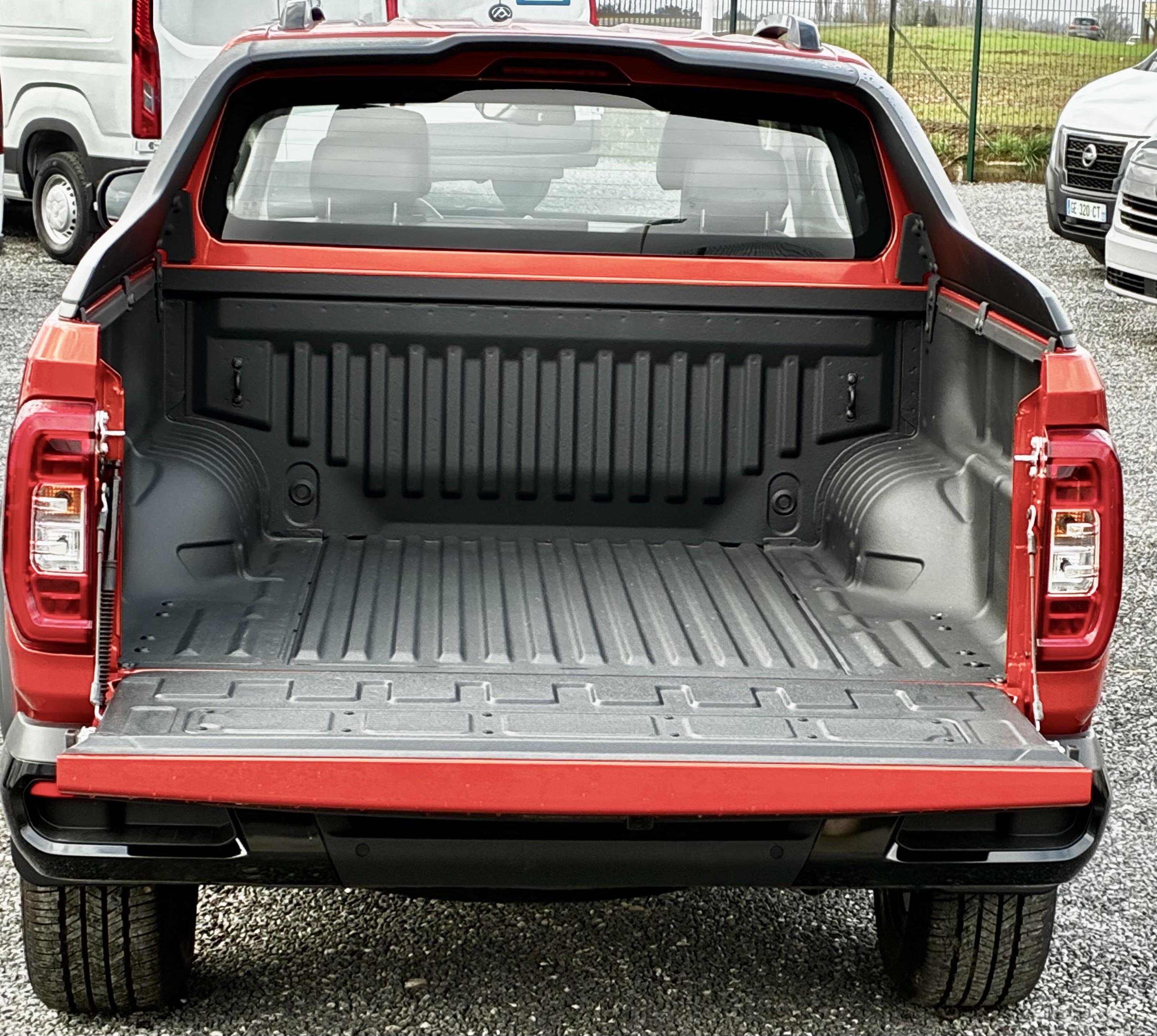 T60 MAX PICK-UP DOUBLE CABINE