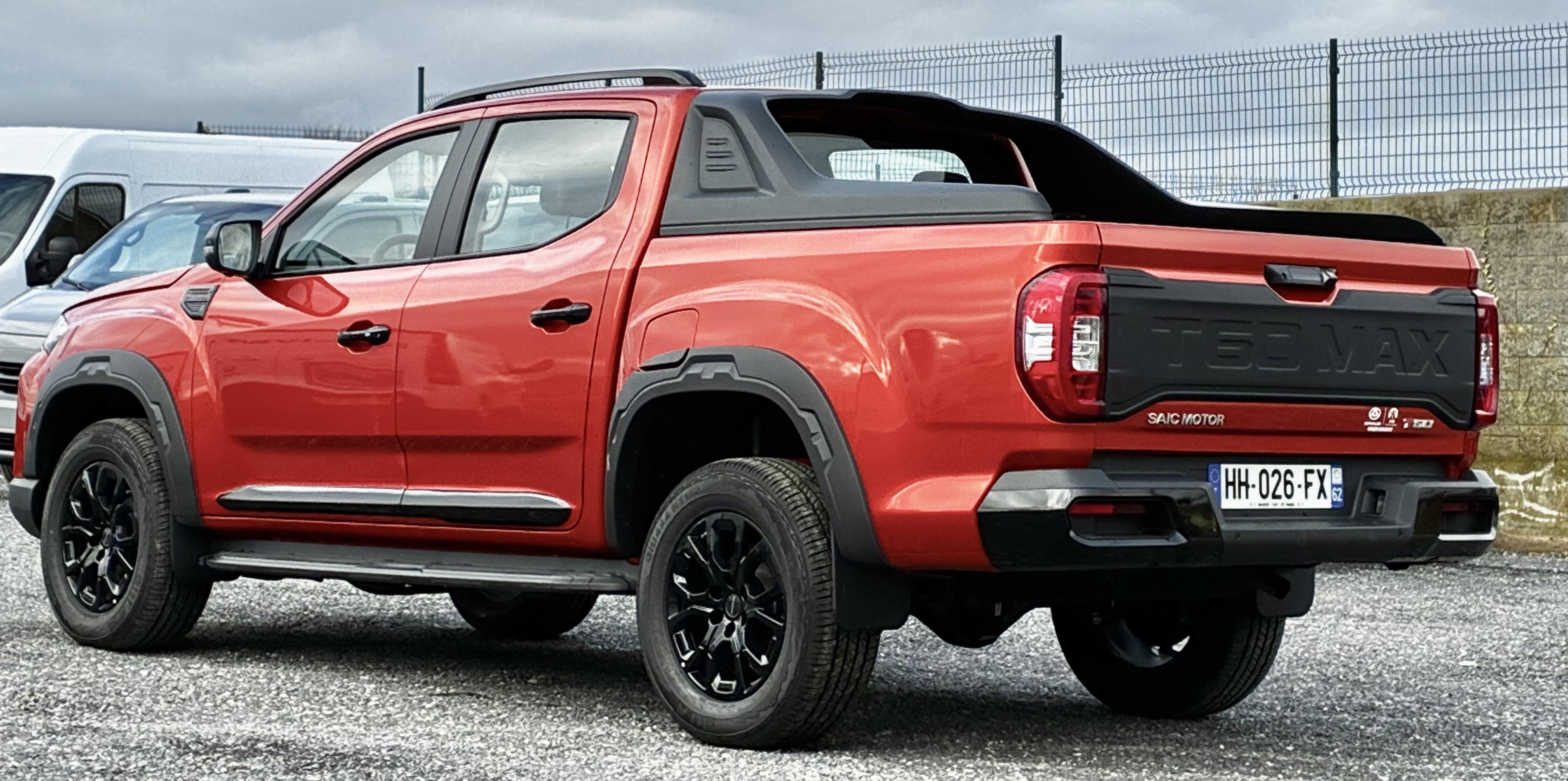 T60 MAX PICK-UP DOUBLE CABINE