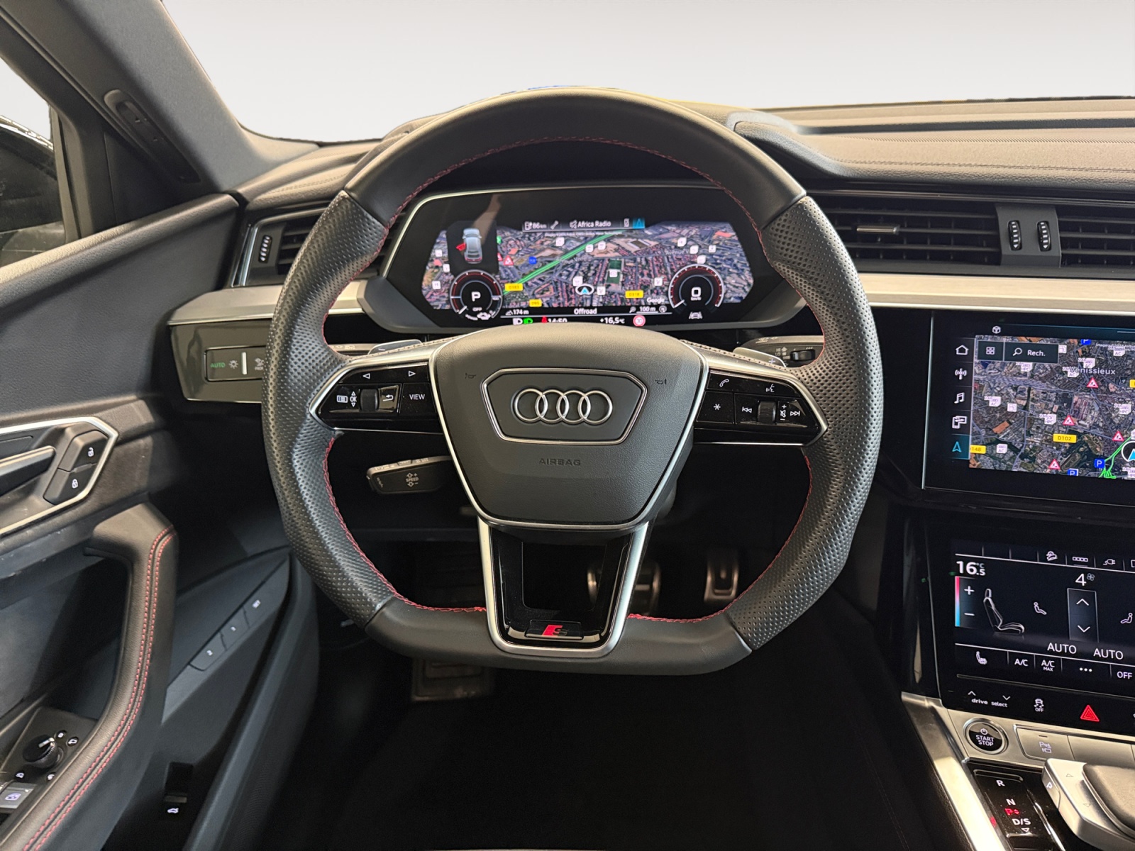 Q8 e-tron Sportback 55 408 ch 114 kWh Quattro