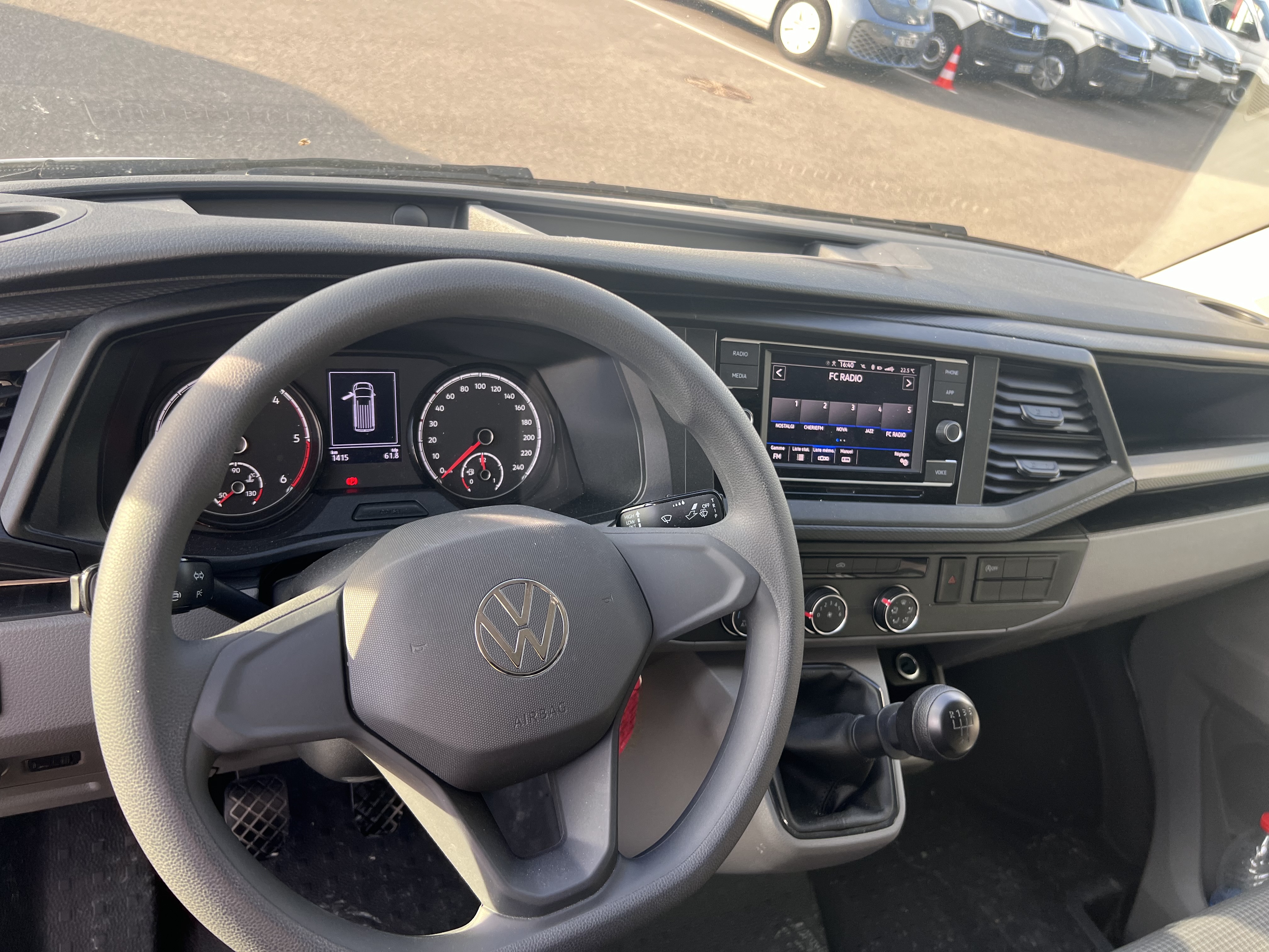 TRANSPORTER 6.1 VAN L1H1 2.0 TDI 110 BVM5