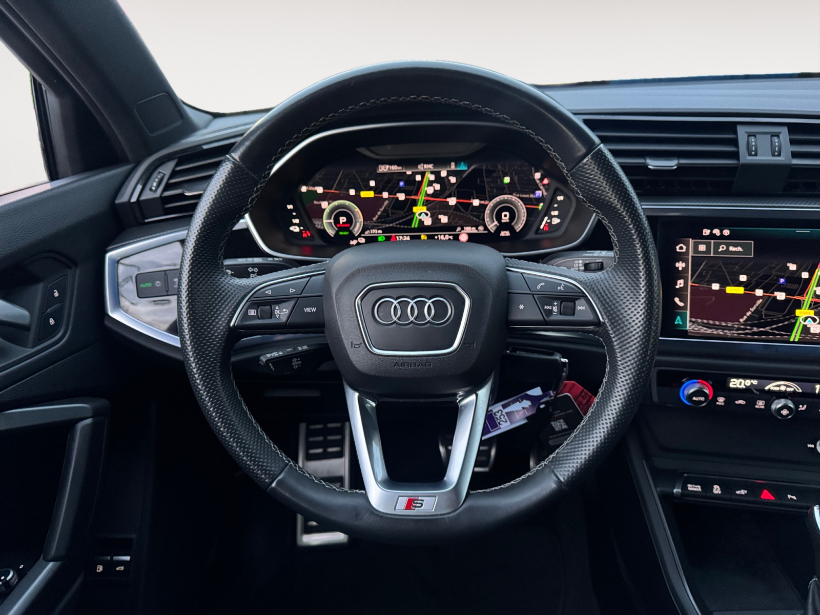 Q3 45 TFSIe 245 ch S tronic 6