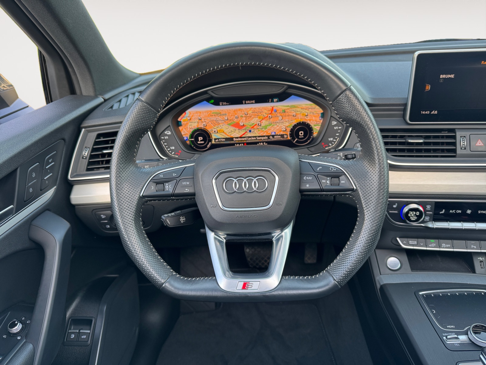 Q5 55 TFSI e 367 S tronic 7 Quattro