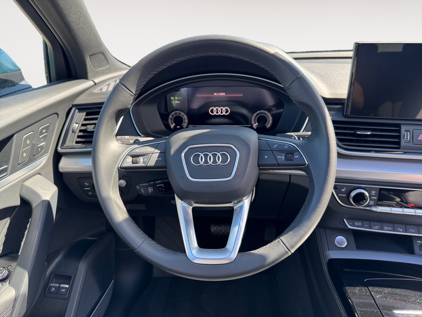 Q5 Sportback 50 TFSIe 299 S tronic 7 Quattro