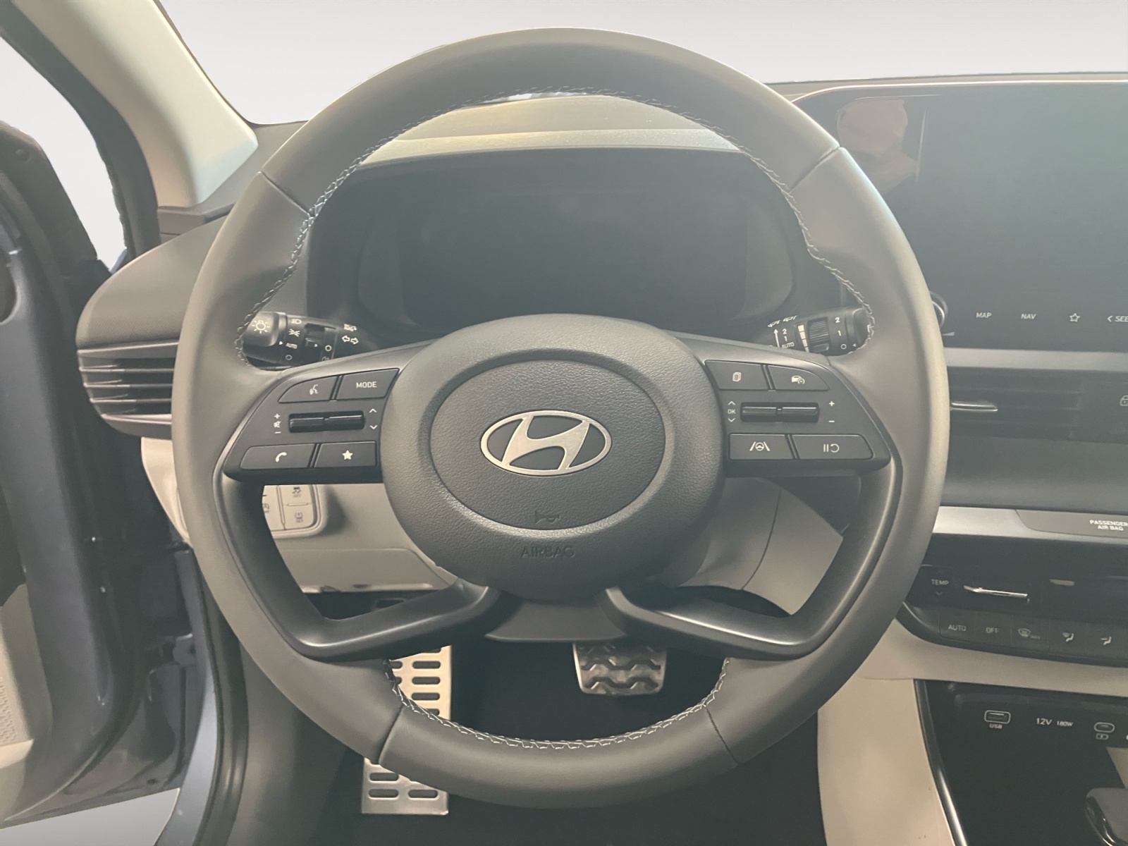 Bayon 1.0 T-GDi 100 DCT-7