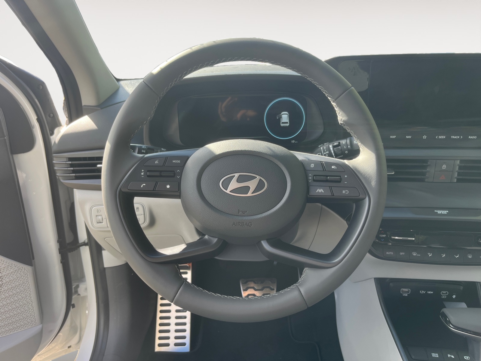 Bayon 1.0 T-GDi 100 DCT-7