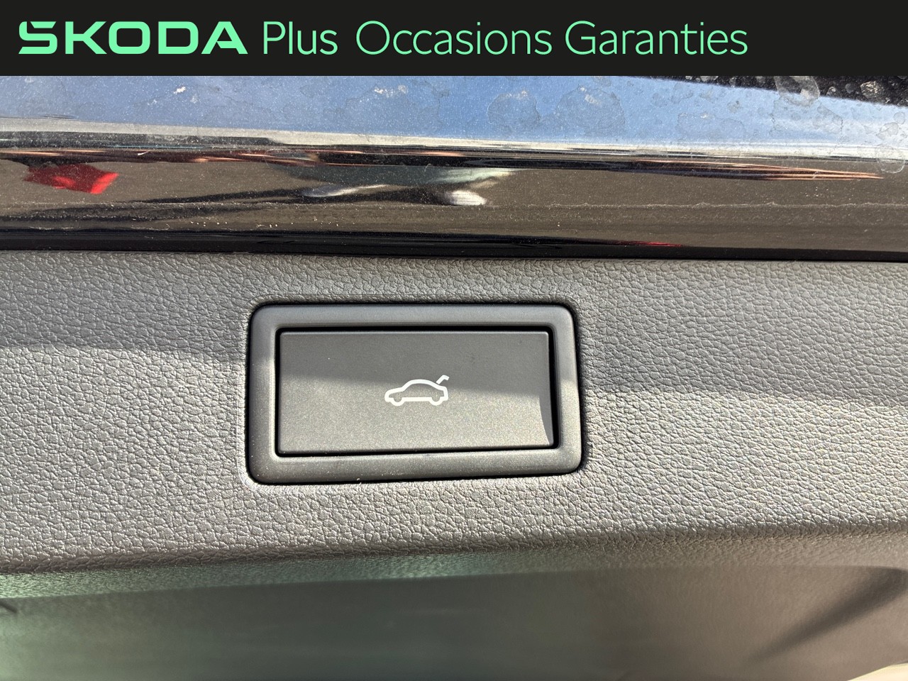 Voitures neuves Audi Q3 DIESEL S line Lens