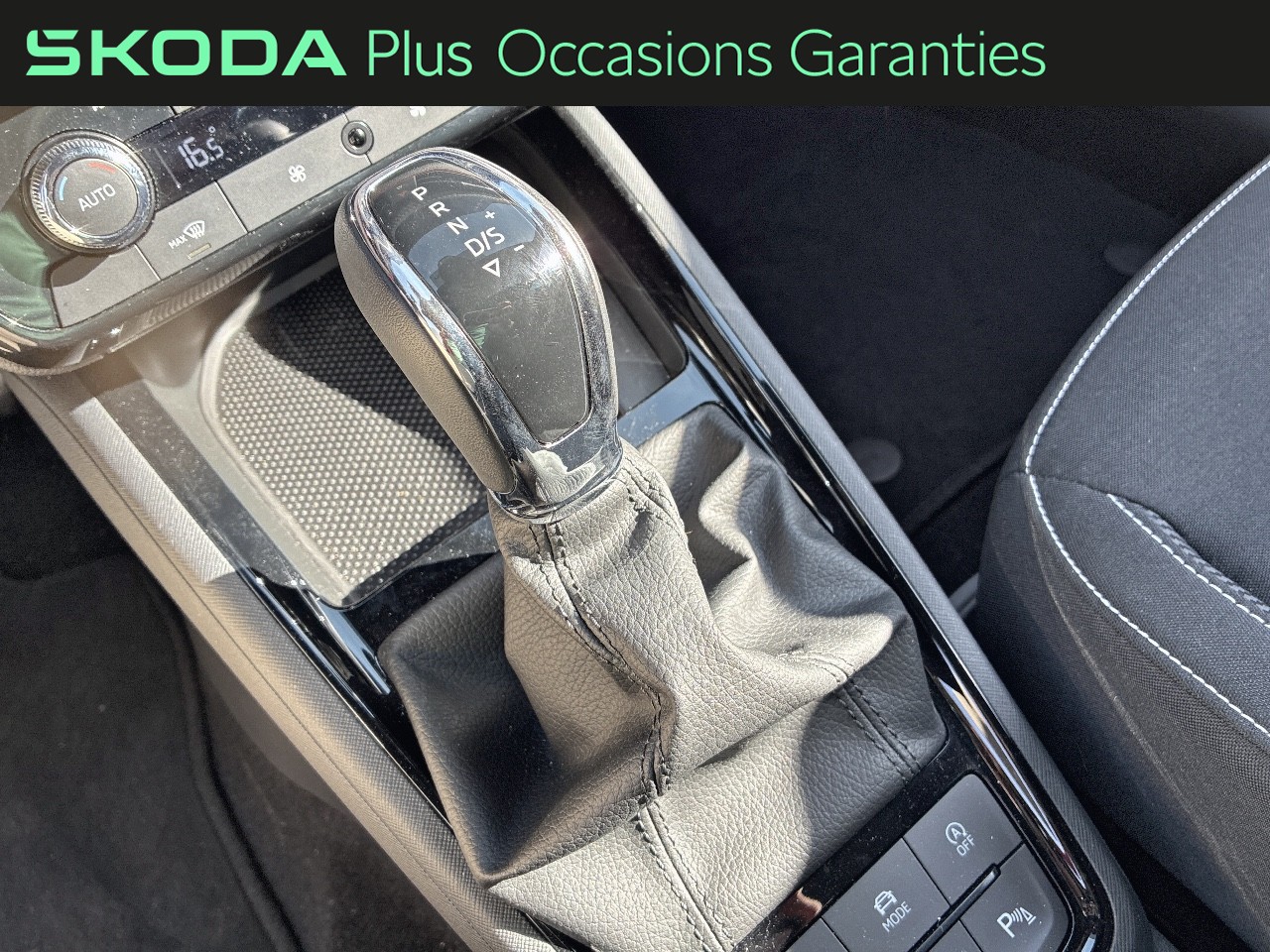 Voitures neuves Audi Q3 DIESEL S line Lens