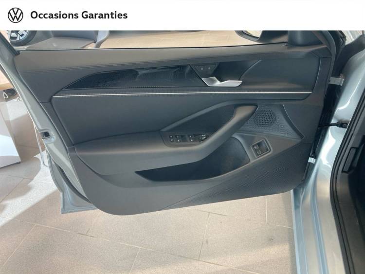 Voitures neuves VOLKSWAGEN PASSAT Life Plus Lens
