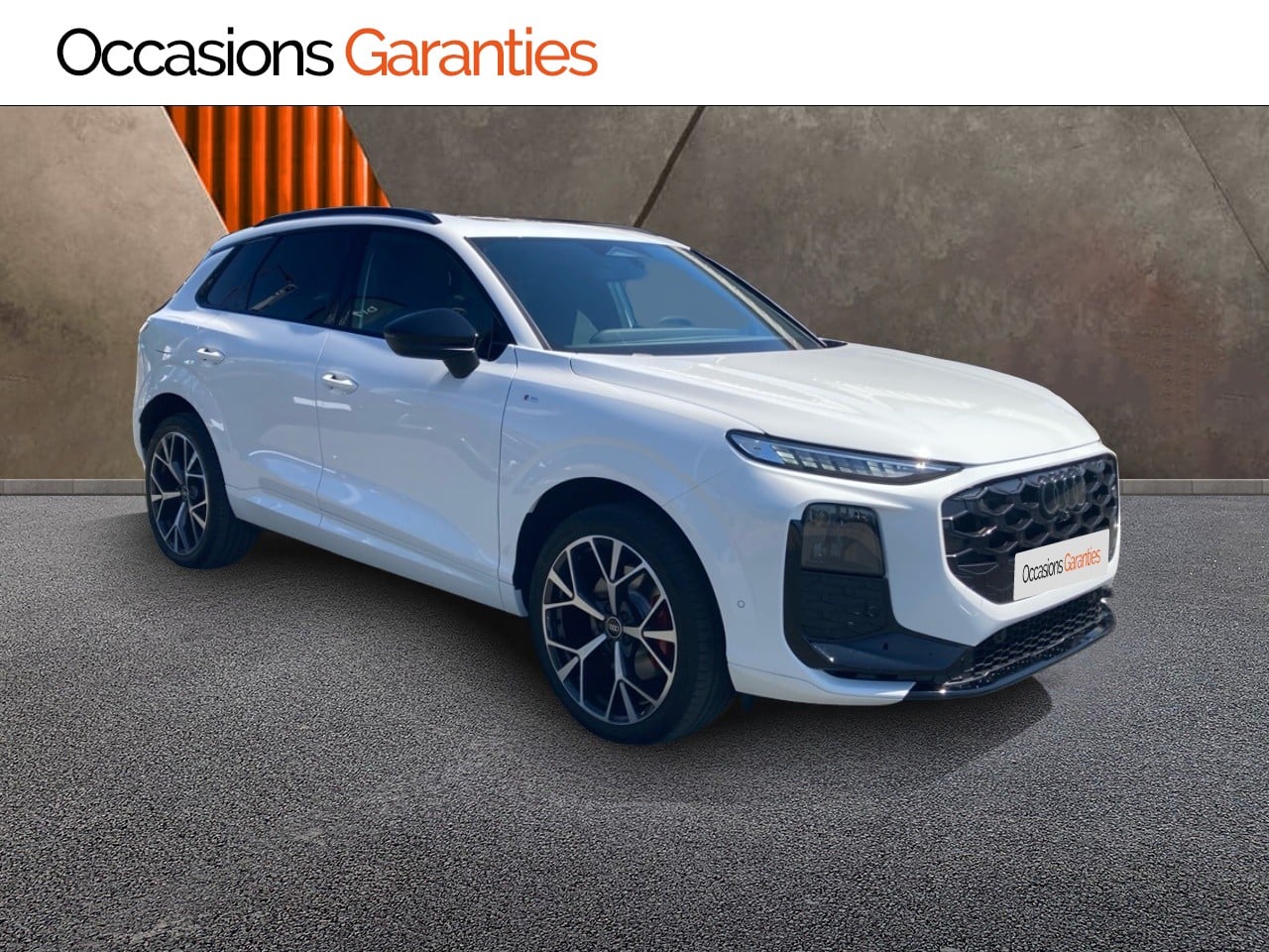 Voitures neuves Audi Q3 DIESEL S line Hazebrouck