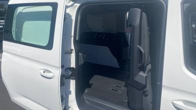 Voitures neuves VOLKSWAGEN UTILITAIRES CADDY CARGO MAXI FLEXIBLE BUSINESS Clermont-Ferrand
