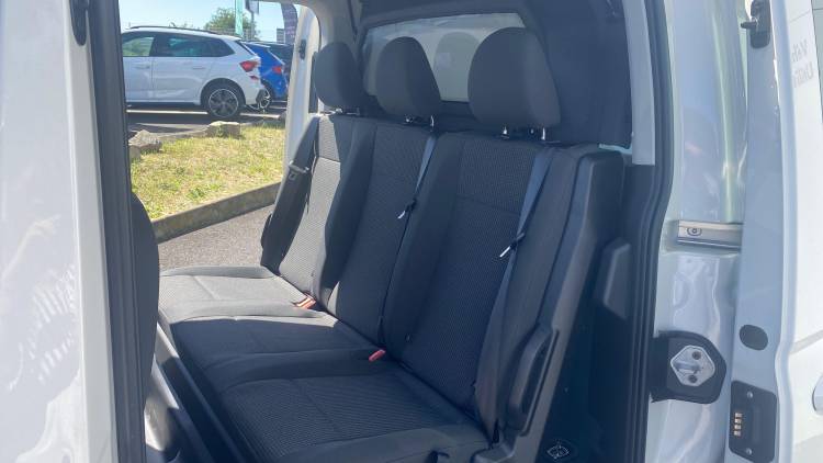 Voitures neuves VOLKSWAGEN UTILITAIRES CADDY CARGO MAXI FLEXIBLE BUSINESS Clermont-Ferrand