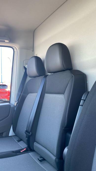 Voitures neuves VOLKSWAGEN UTILITAIRES CRAFTER PROCAB BUSINESS Clermont-Ferrand