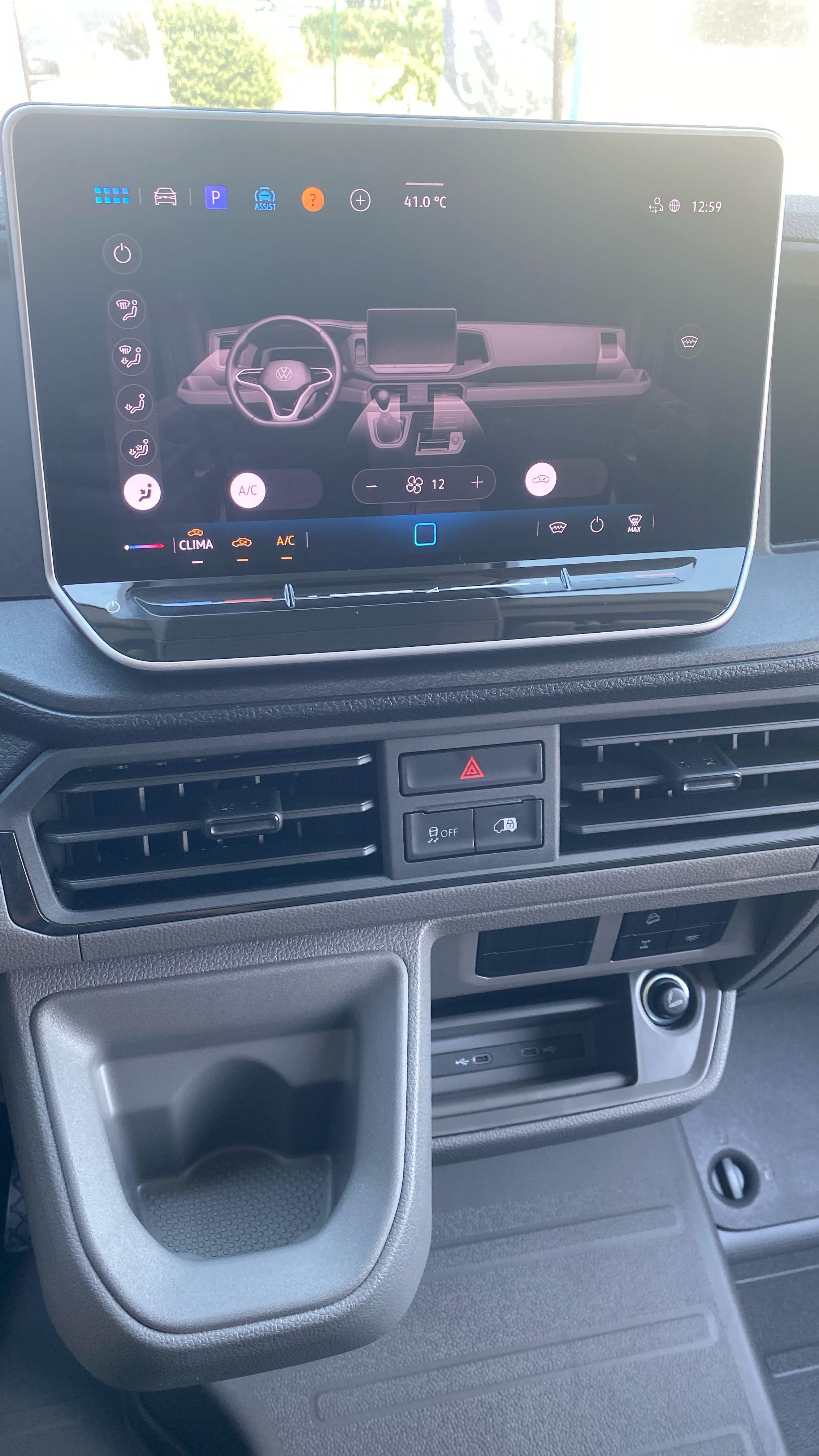 Voitures neuves VOLKSWAGEN UTILITAIRES CRAFTER PROCAB BUSINESS Clermont-Ferrand