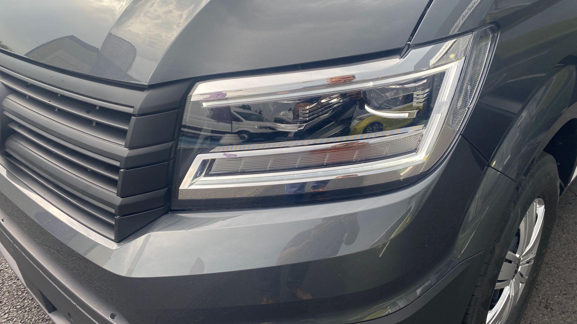 Voitures neuves VOLKSWAGEN UTILITAIRES CRAFTER PROCAB BUSINESS Clermont-Ferrand
