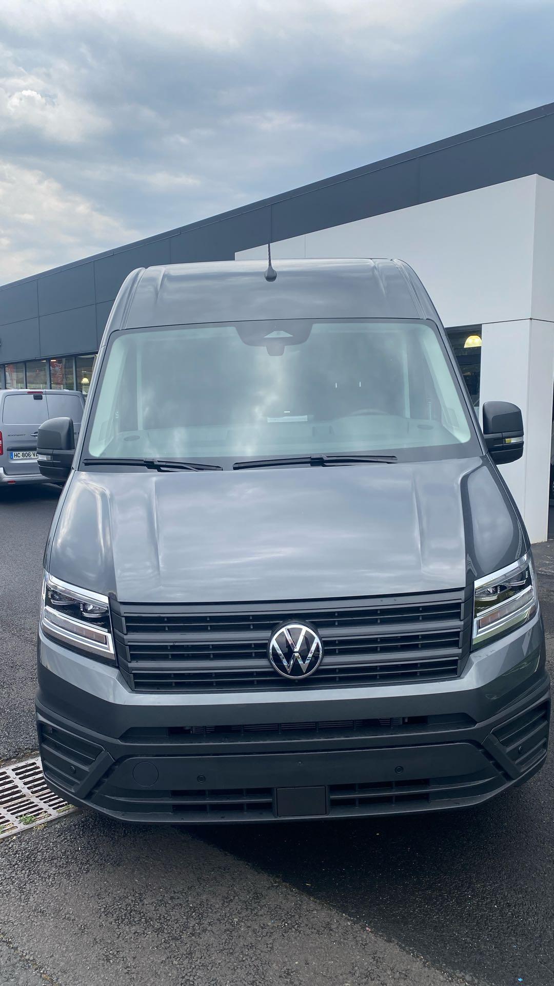 Voitures neuves VOLKSWAGEN UTILITAIRES CRAFTER PROCAB BUSINESS Clermont-Ferrand