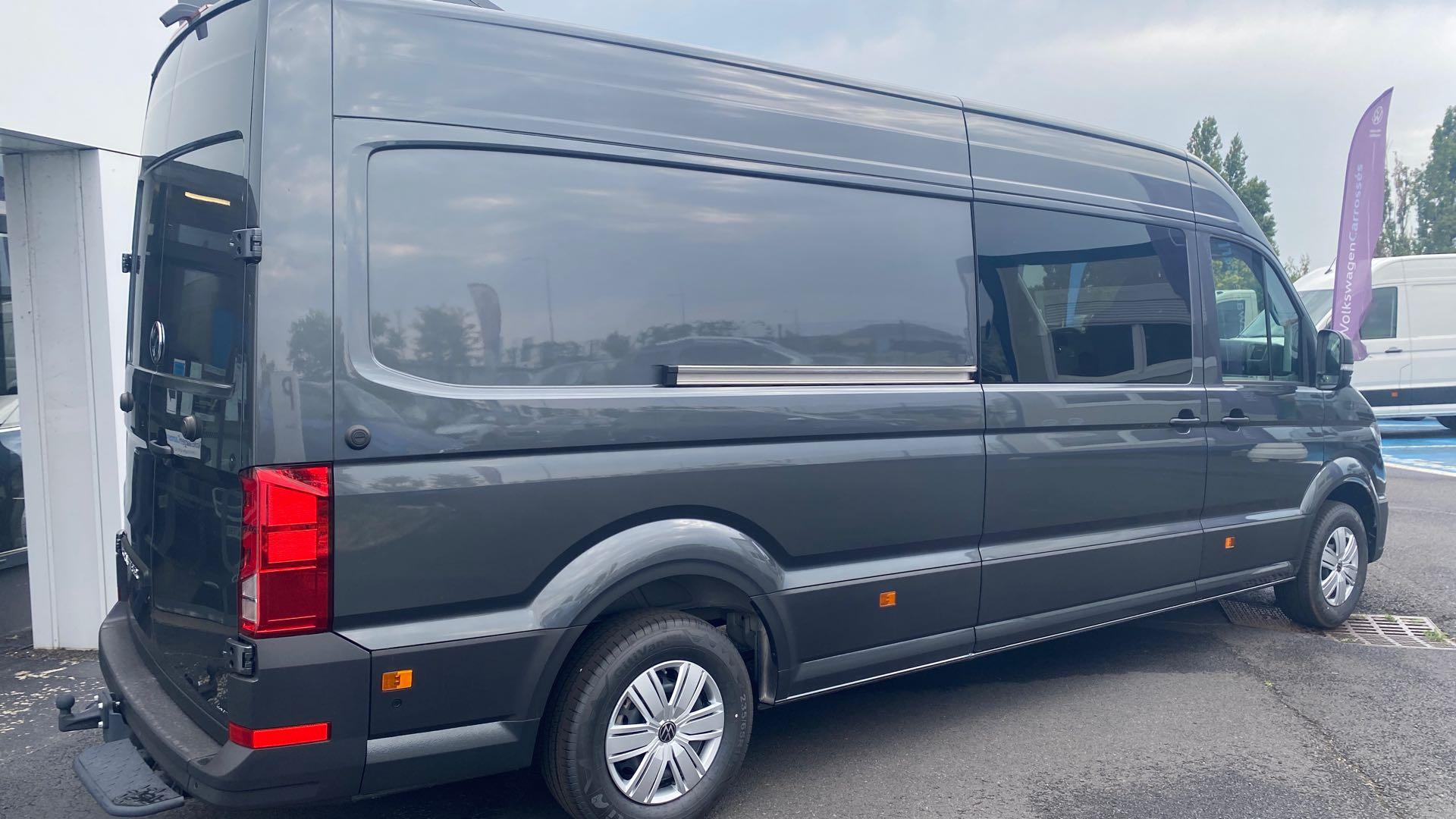 Voitures neuves VOLKSWAGEN UTILITAIRES CRAFTER PROCAB BUSINESS Clermont-Ferrand