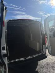 Voitures neuves VOLKSWAGEN UTILITAIRES E-TRANSPORTER VAN  Clermont-Ferrand