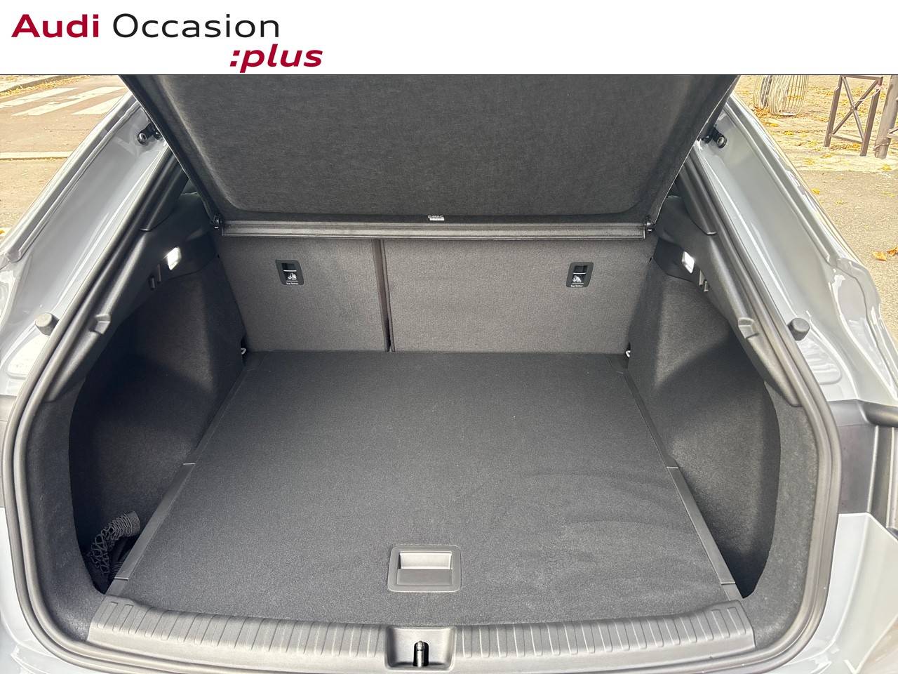 Voitures neuves Audi Q4 e-tron  Paris