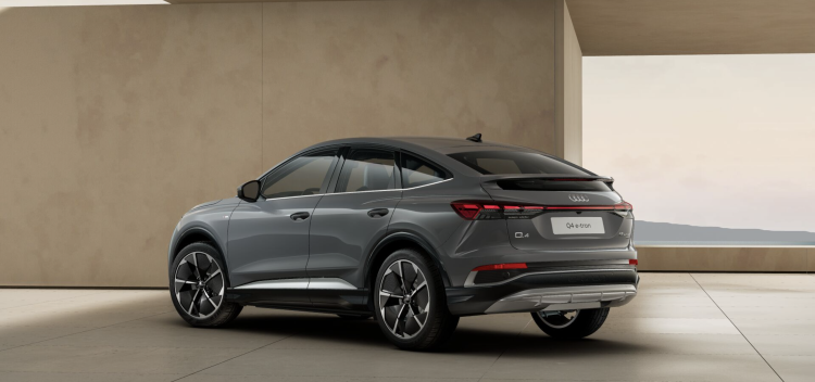 Voitures neuves Audi Q4 E-TRON SPORTBACK S line Paris