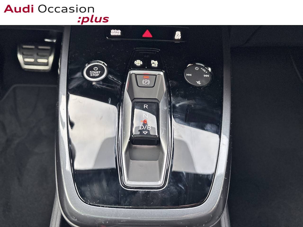Voitures neuves Audi Q4 e-tron  Paris