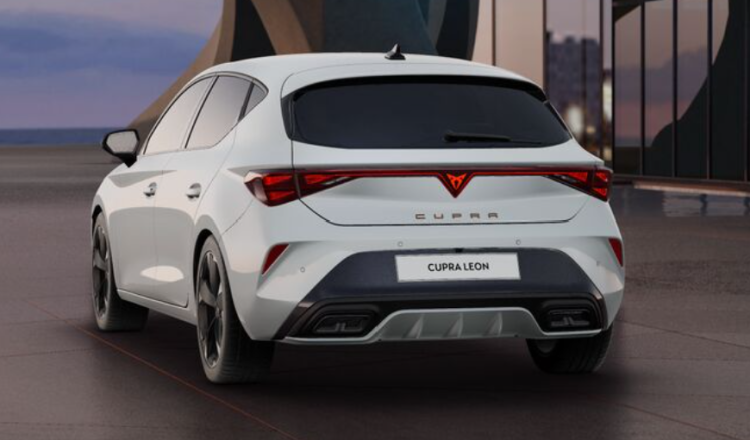Voitures neuves CUPRA LEON V Paris