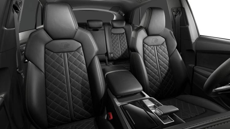 Voitures neuves Audi Q8 Competition Paris