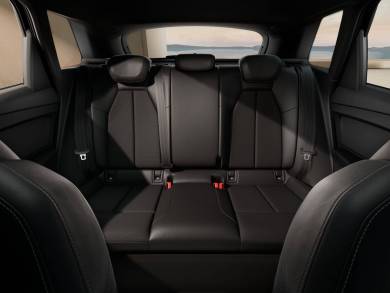 Voitures neuves Audi Q4 e-tron S line Montigny-le-Bretonneux