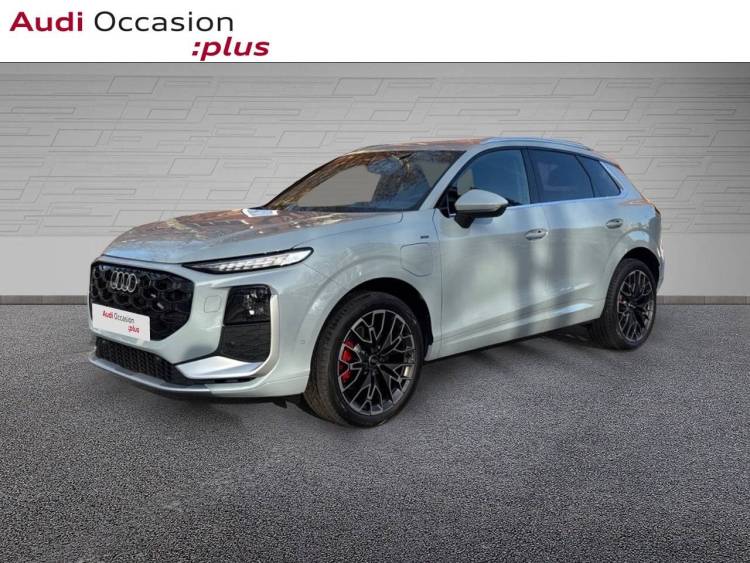Voitures neuves Audi Q3 HYBRIDE S line Paris