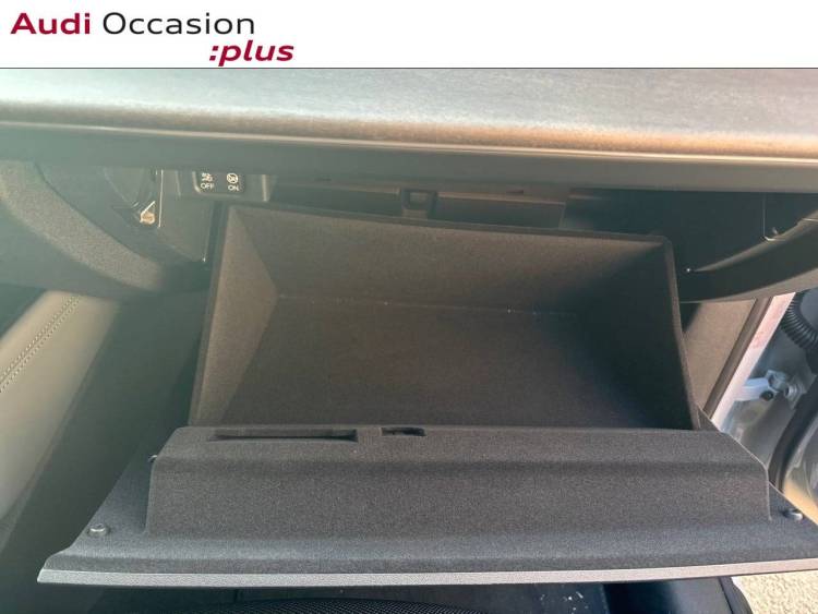 Voitures neuves Audi Q3 HYBRIDE S line Paris