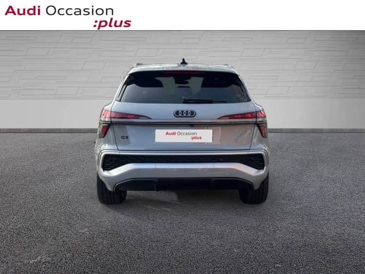 Voitures neuves Audi Q3 HYBRIDE S line Paris