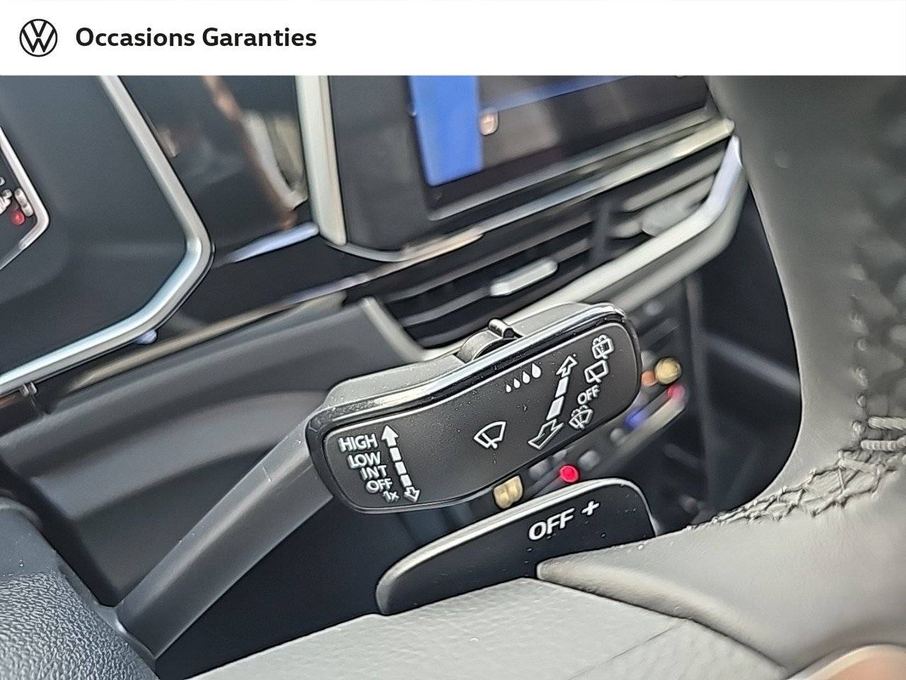 Voitures neuves VOLKSWAGEN T-ROC R-Line Paris