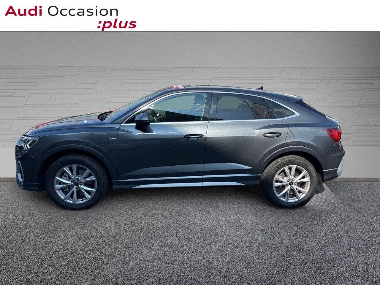Voitures neuves Audi Q3 S line Mougins