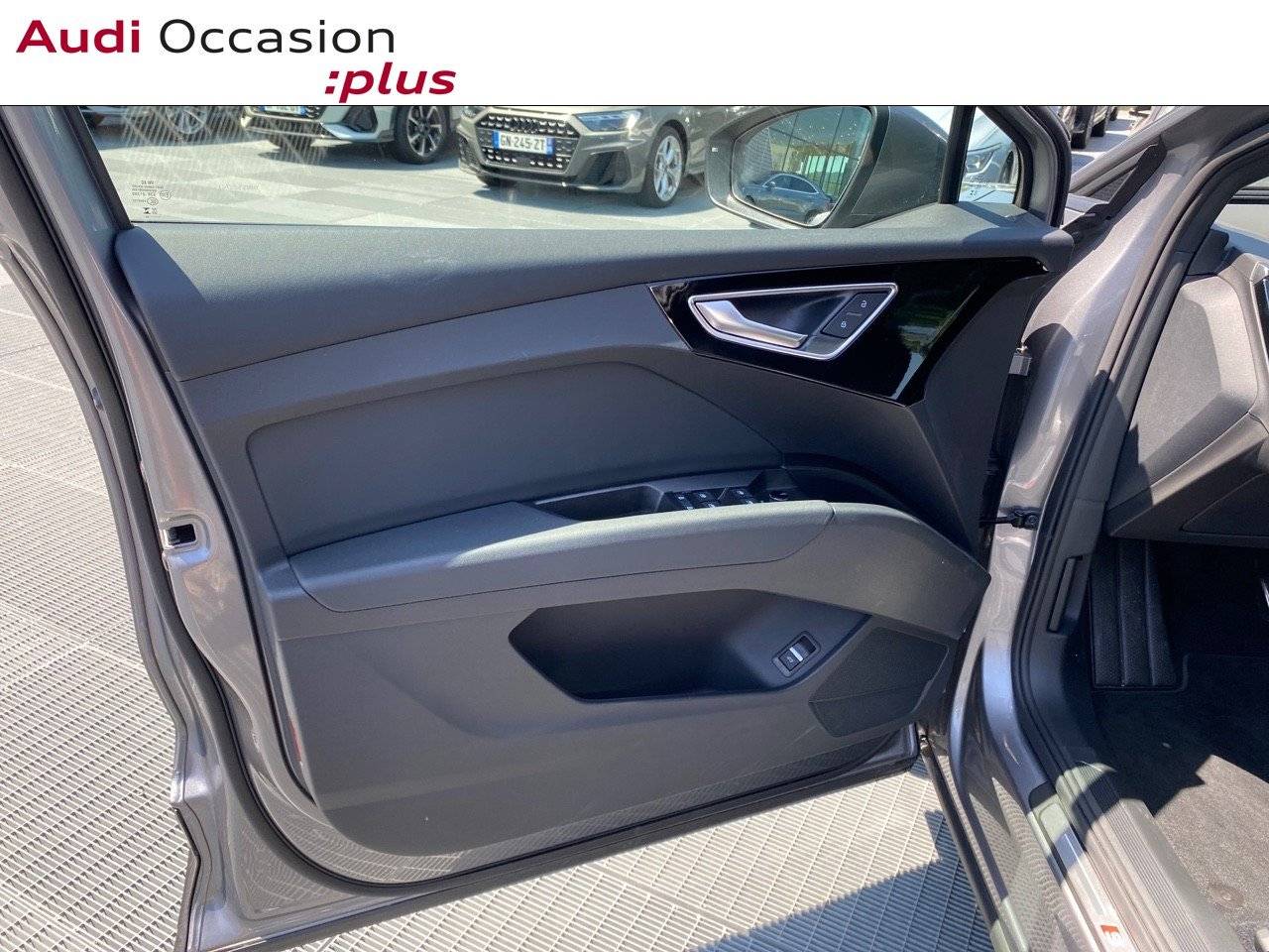 Voitures neuves Audi Q4 E-TRON SPORTBACK S line Mougins