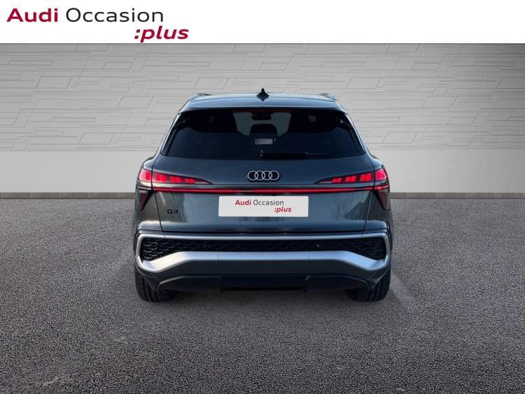 Voitures neuves Audi Q3 HYBRIDE S line Nice