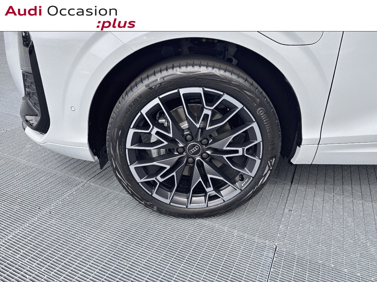 Voitures neuves Audi Q3 HYBRIDE S line Mougins