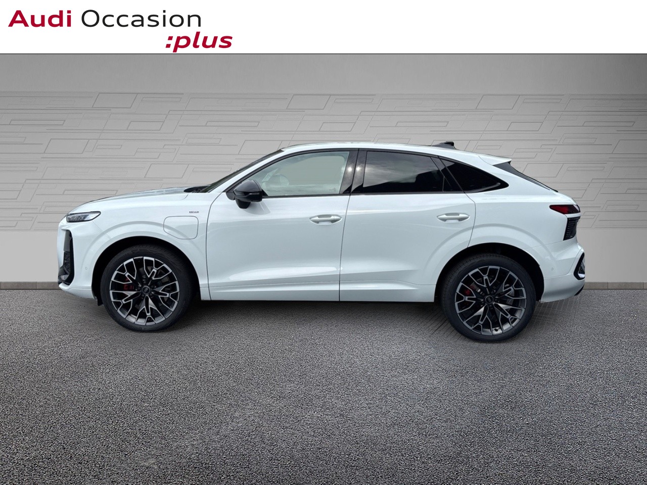 Voitures neuves Audi Q3 SPORTBACK HYBRIDE S line Mougins