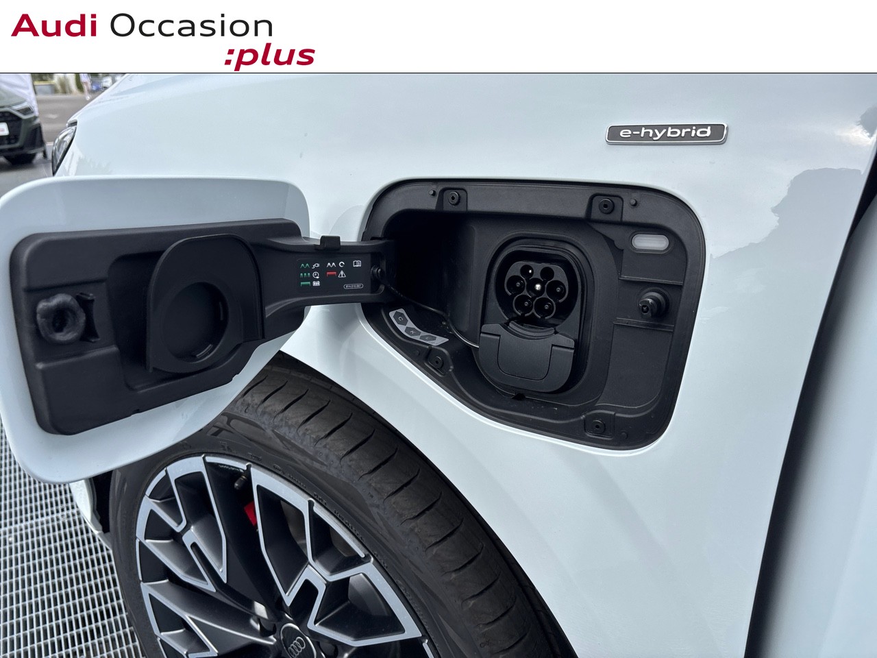 Voitures neuves Audi Q3 SPORTBACK HYBRIDE S line Mougins