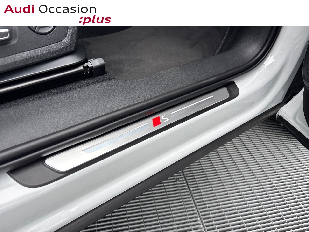 Voitures neuves Audi Q3 SPORTBACK HYBRIDE S line Mougins