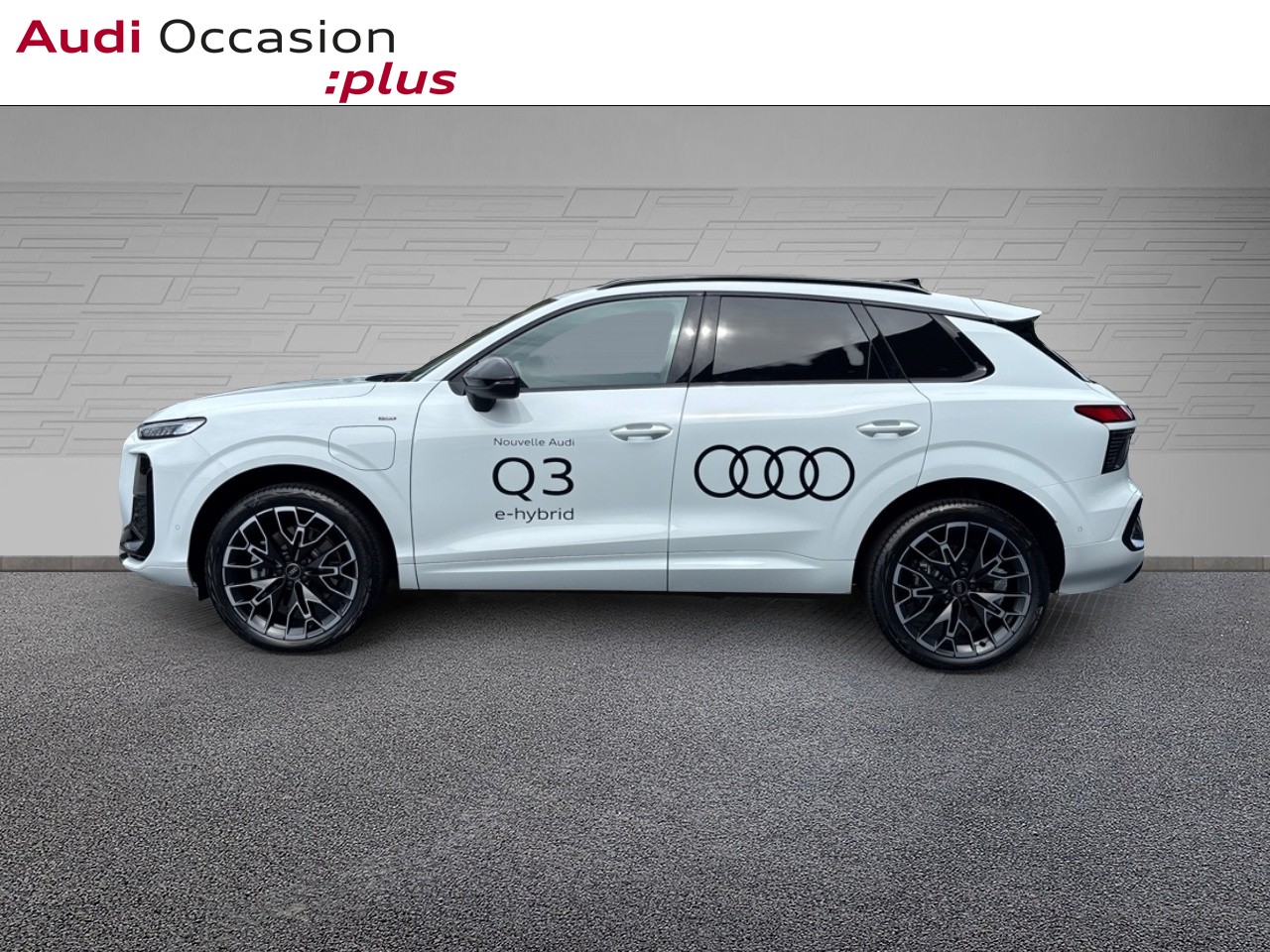 Voitures neuves Audi Q3 HYBRIDE S line Mougins