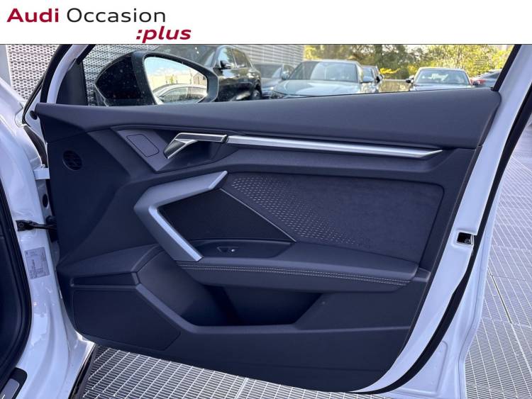 Voitures neuves Audi A3 Sportback S line Mougins