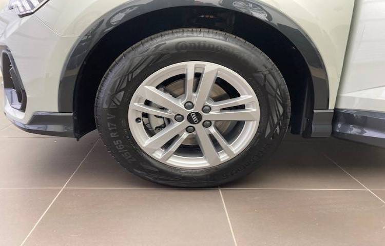 Voitures neuves Audi Q3 Business line Laxou