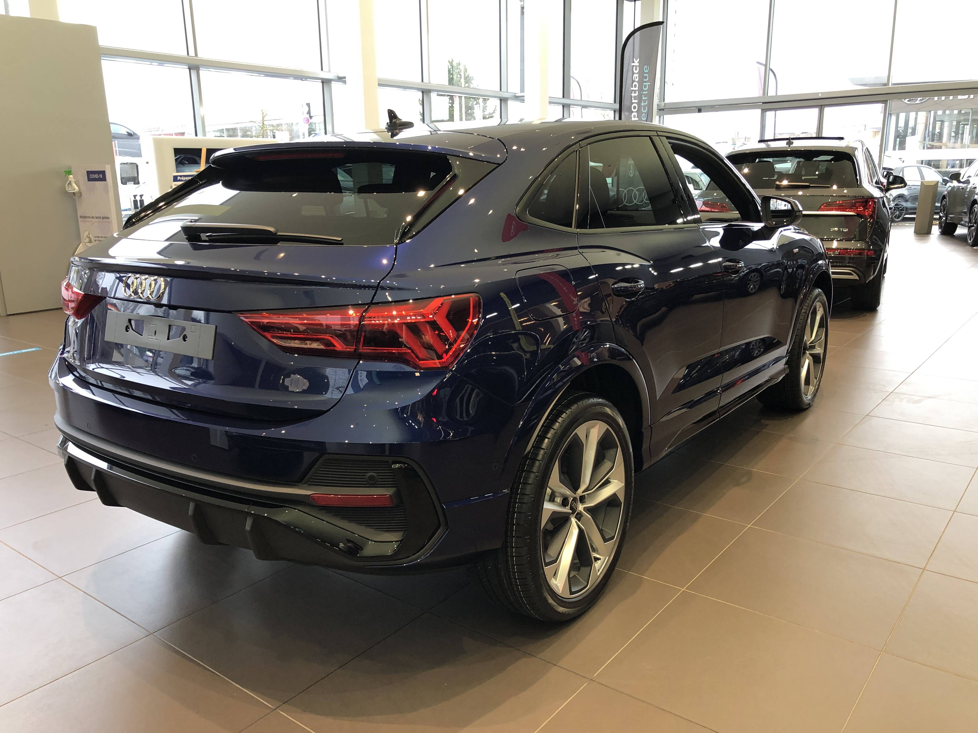 Voitures neuves Audi Q3 Sportback S line Laxou