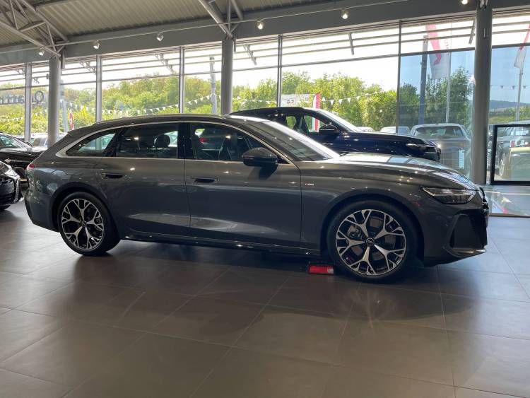 Voitures neuves Audi A6 AVANT S line Augny
