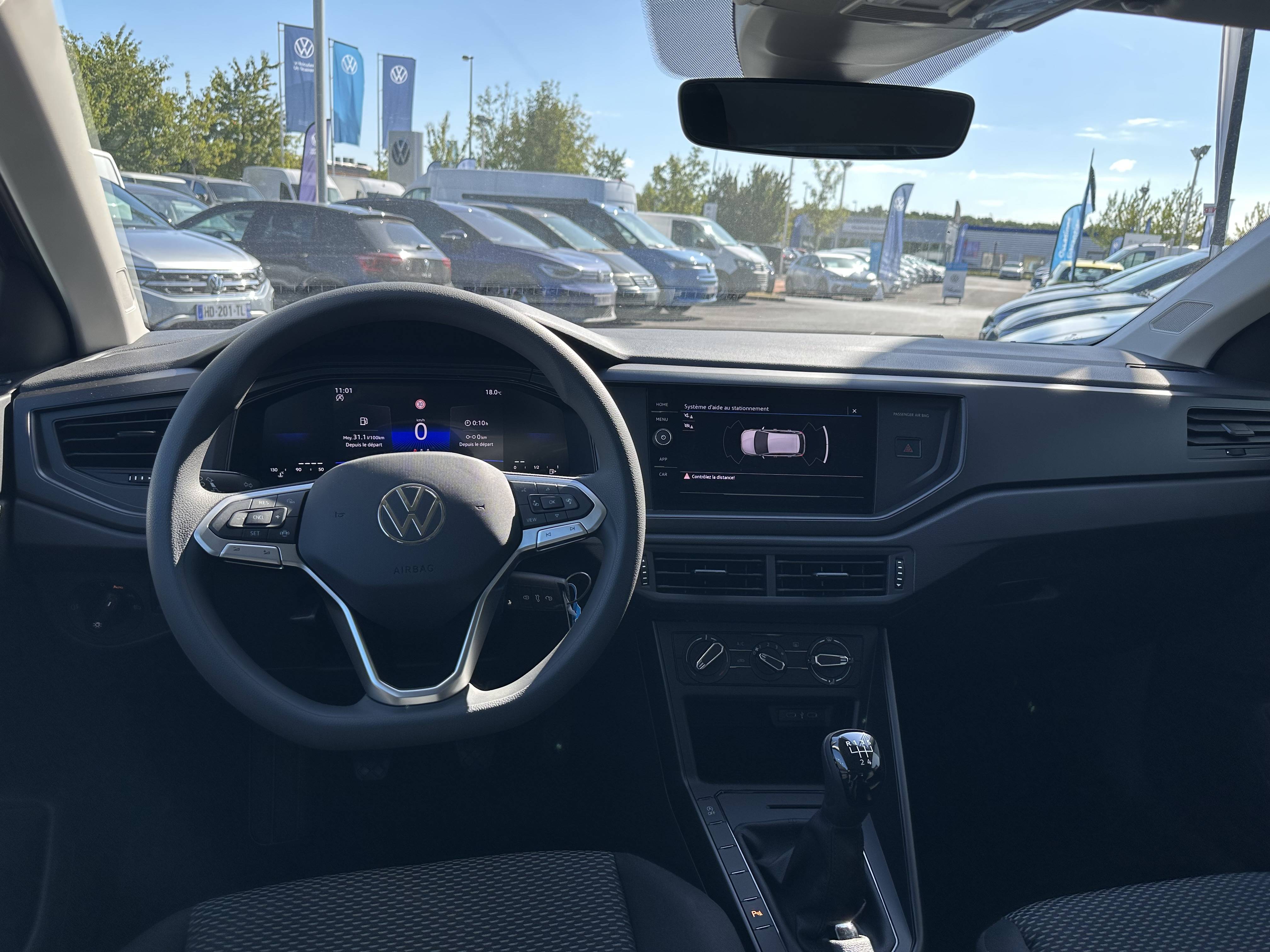 VOLKSWAGEN POLO
